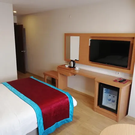 Otel şahin