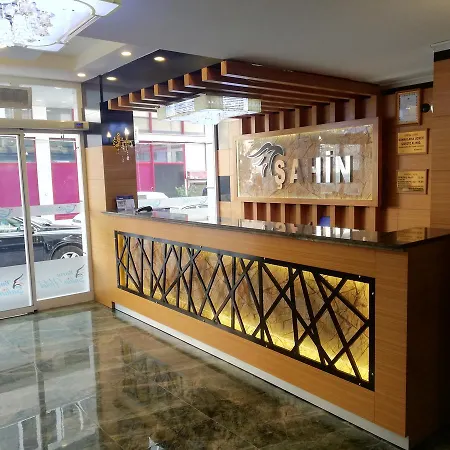 şahin 3*